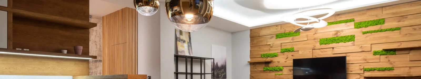 Diamond Lighting & Interiors customer service and showroom